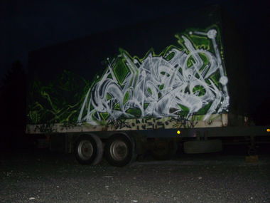 Graffiti Artwork - Photo by quester - qst, nsg, outline