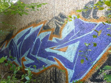 Graffiti Wall - Photo by quester