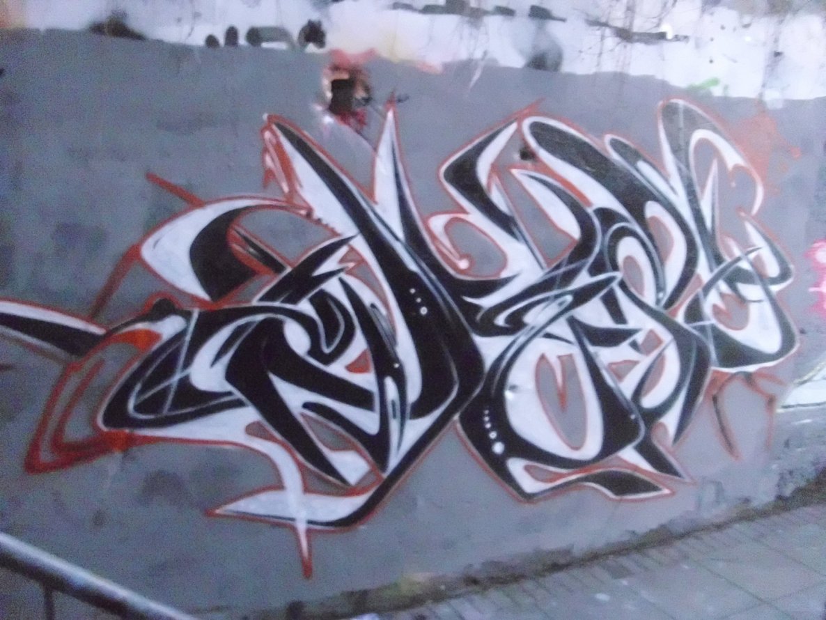 Graffiti Wall - Photo by quester
