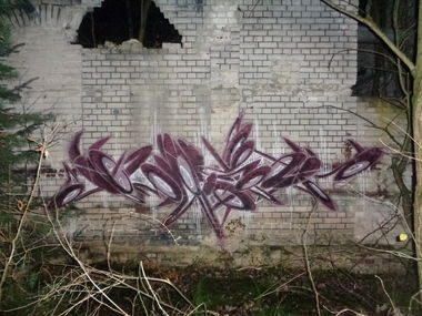 Graffiti Wall - Photo by quester