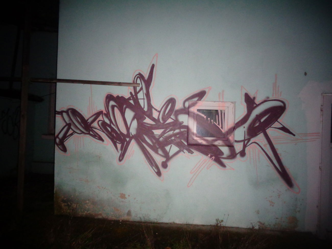 Graffiti Wall - Photo by quester