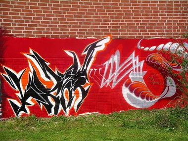 Graffiti Wall - Photo by quester