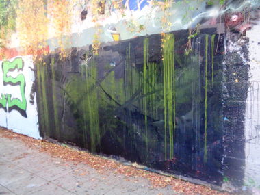 Graffiti Wall - Photo by quester