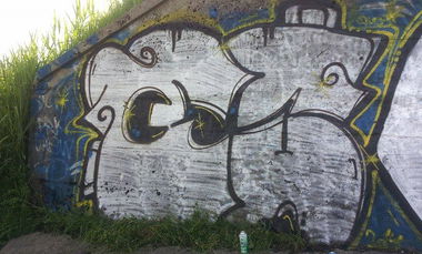 Graffiti Wall - Photo by quiteprk