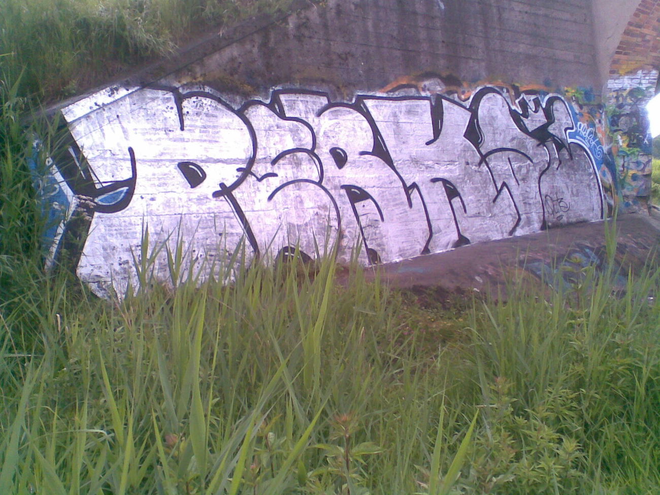 Graffiti Wall - Photo by quiteprk (2015)