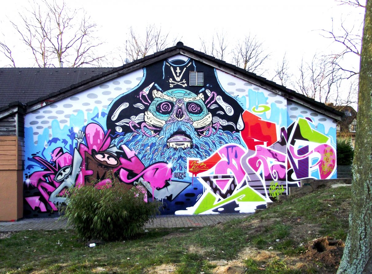 Graffiti Wall - Photo by qumi - demon, qumi, the (2013)