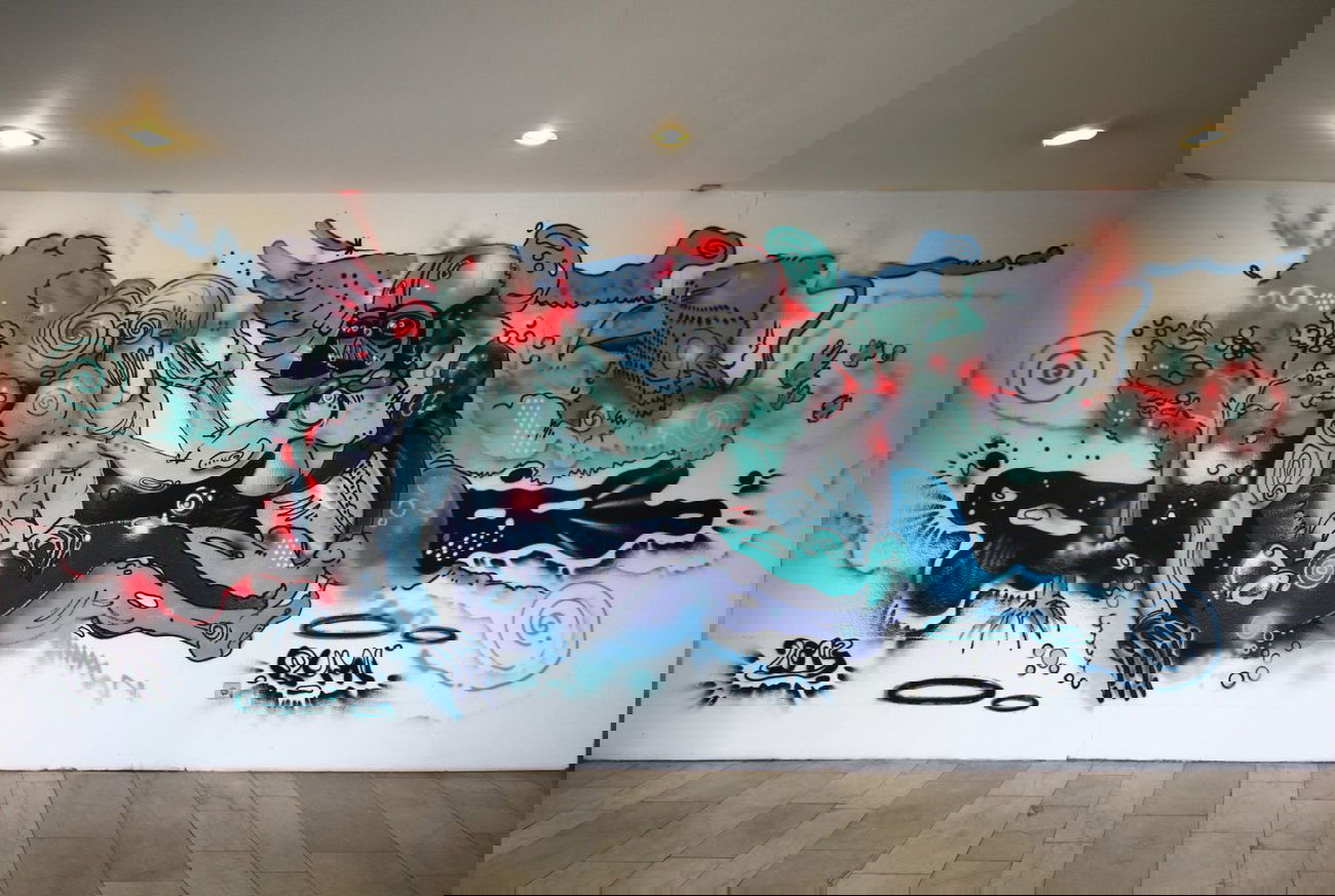 Graffiti Wall - Photo by qumi - qumi, rubens, callisto (2013)