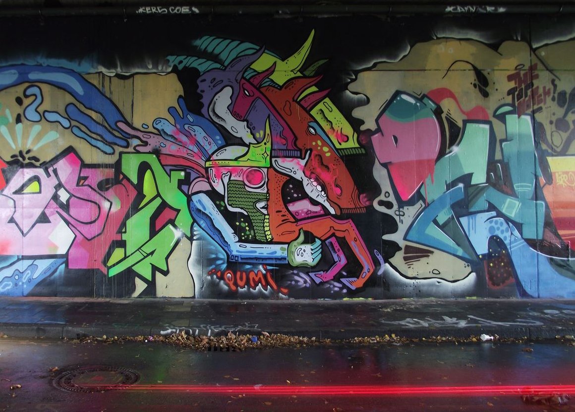 Graffiti Wall - Photo by qumi - coconut, qumi, dfense (2012)