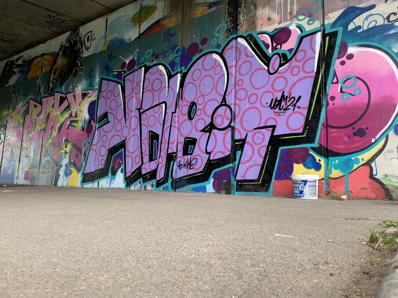 Graffiti Wall - Photo by qwerty123 - ☮️Kime (2021)