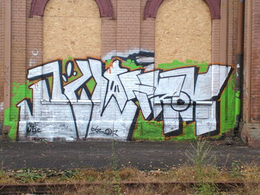 Graffiti Wall - Photo by qwerty123 - EXLOTROK (2015)