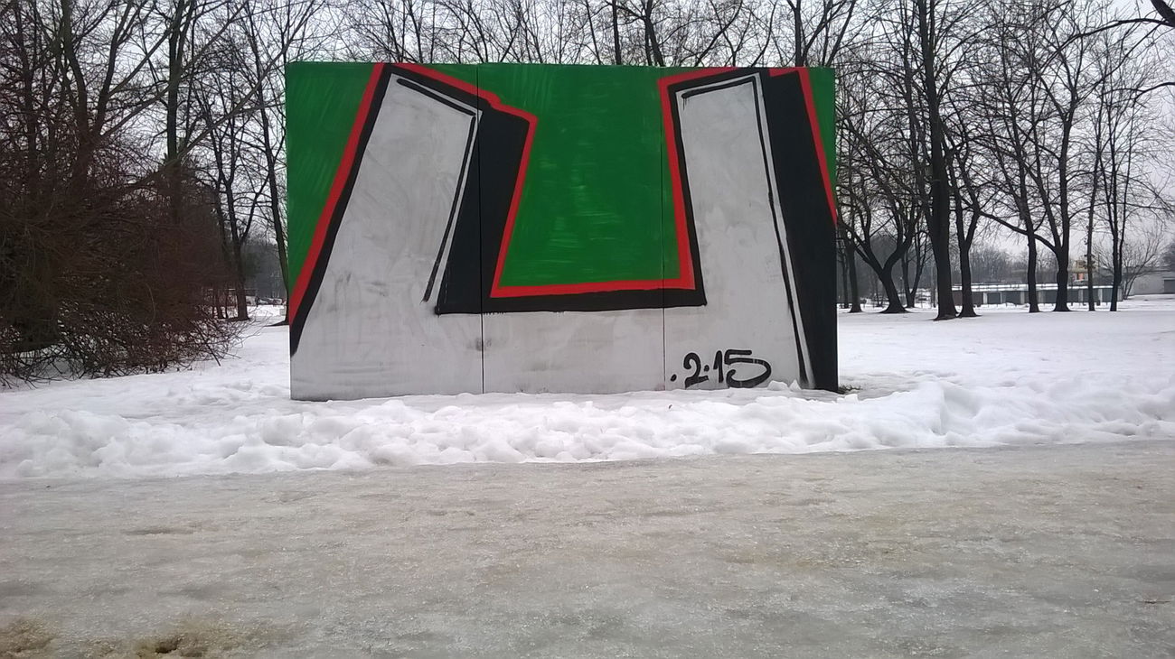 Graffiti Bombing - Photo by qwerty123 - UDC'SCREW (2015)