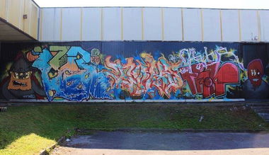 Graffiti Wall - Photo by qwerty123 - PIZZA (2015)