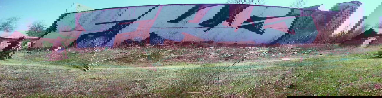 Graffiti Wall in Volgograd - Photo by raek - fkscrew, raek (2013)