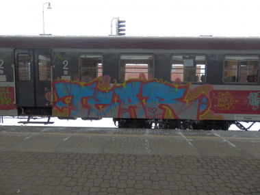 Graffiti Wall - Photo by raet