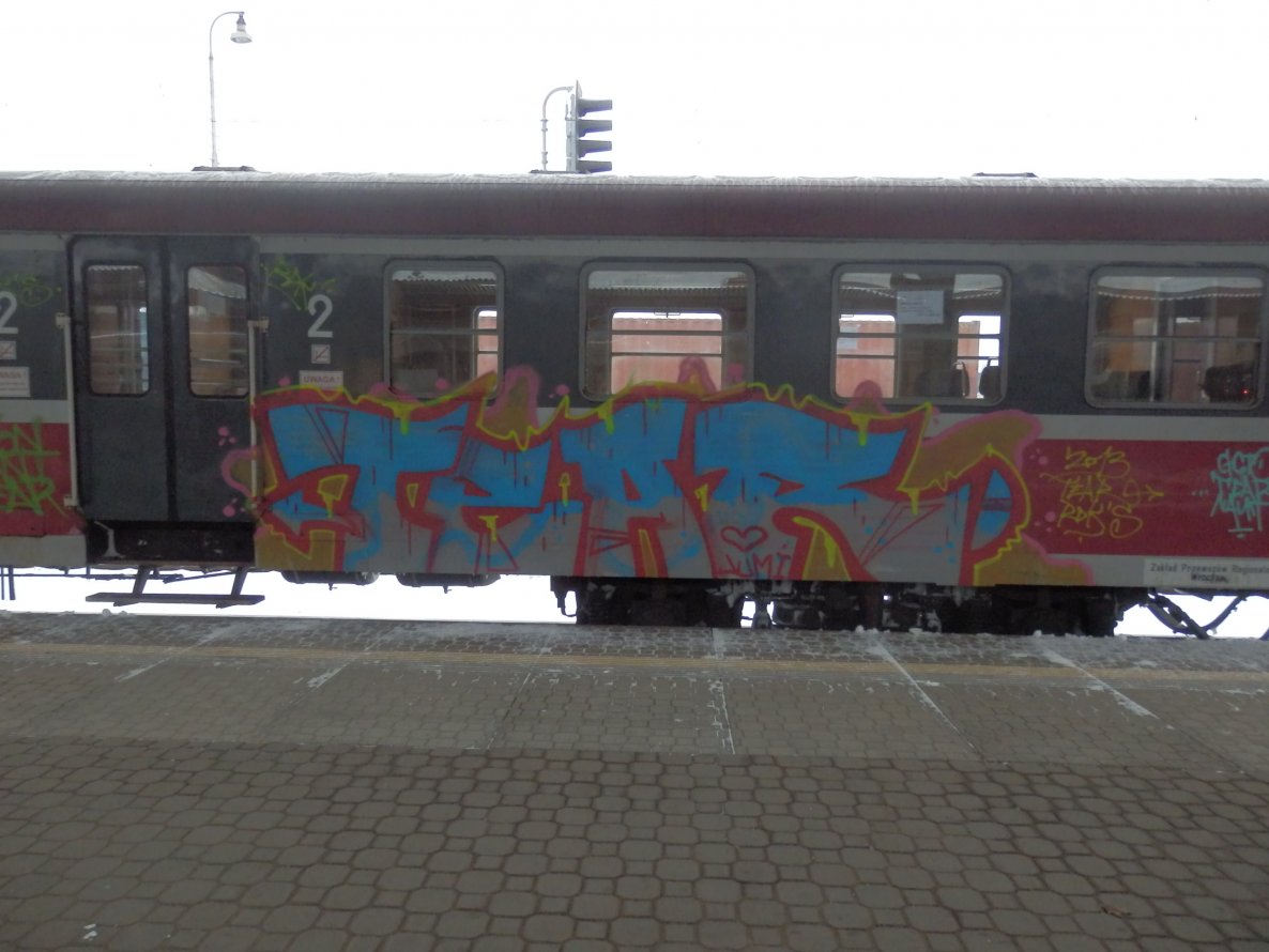 Graffiti Wall - Photo by raet