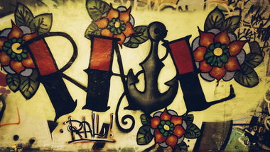 Graffiti Wall - Photo by rail