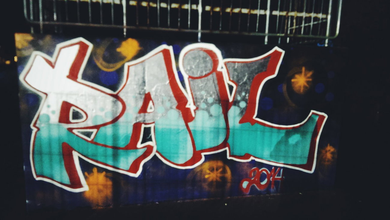 Graffiti Wall - Photo by rail