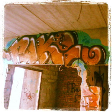 Graffiti Wall - Photo by rake