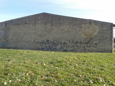 Graffiti Bombing in Osje?ko-Baranjska upanija - Photo by rambo - jewel, argon, kma (2013)