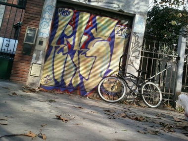 Graffiti Bombing - Photo by raroking