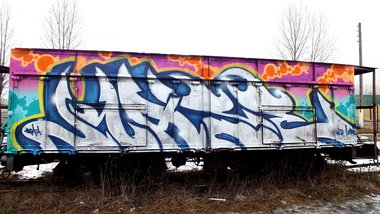Graffiti Train - Photo by rasexone1 - rase (2013)