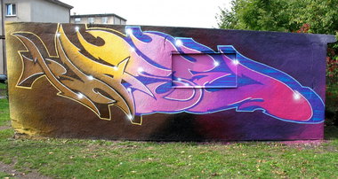 Graffiti Wall - Photo by rasexone1 - rase (2013)