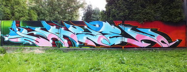 Graffiti Wall - Photo by rasexone1 - rase (2013)