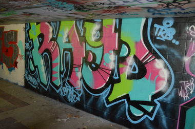 Graffiti Wall - Photo by raydtrb