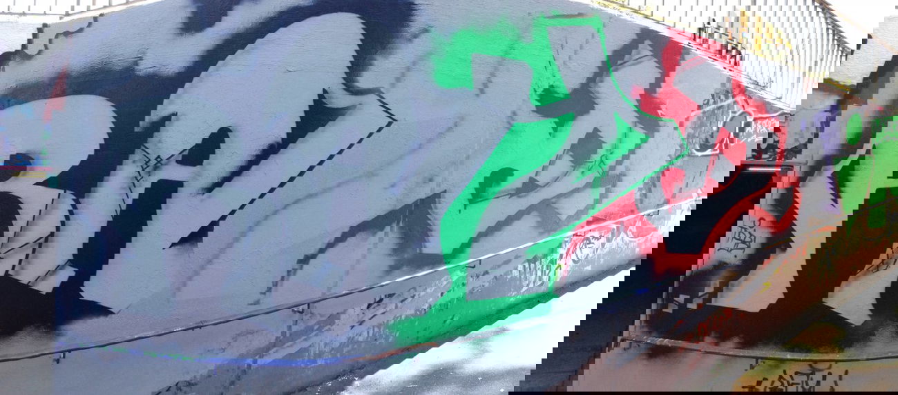 Graffiti Wall - Photo by raydtrb - rayd, trb.2013 (2013)