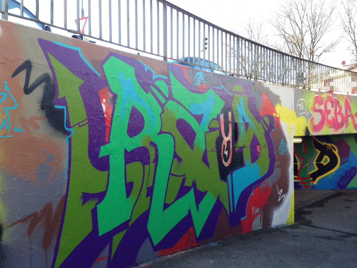 Graffiti Wall - Photo by raydtrb - rayd, trb, seba (2014)