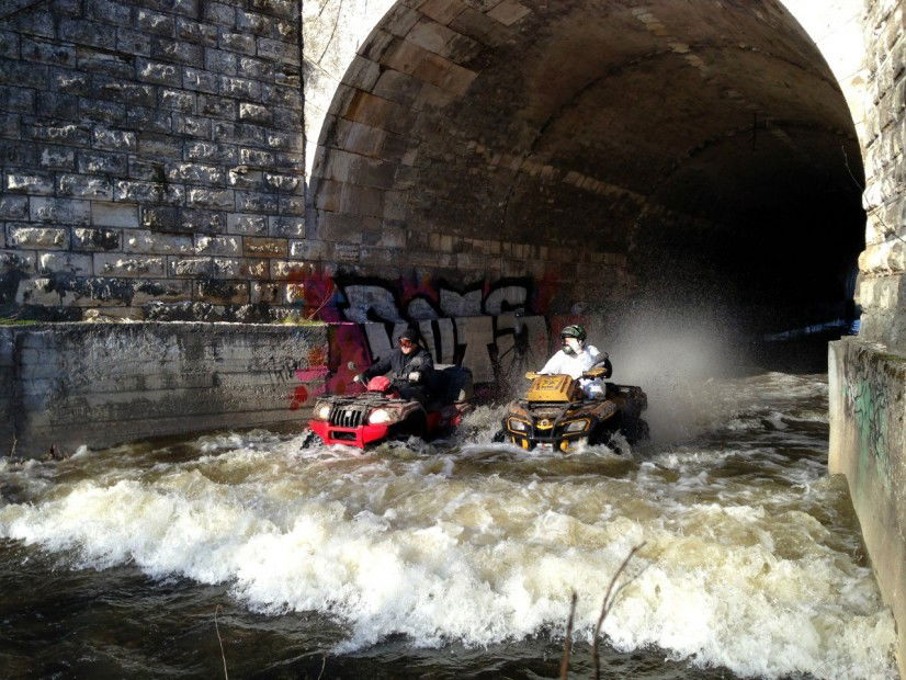 Graffiti Artwork in Russia - Photo by razorcik - razor, bots, crew (2013)