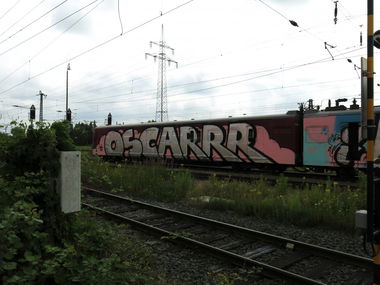 Graffiti Wall - Photo by real2real - oscar