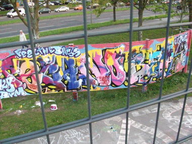 Graffiti Wall in berlin - Photo by realityReport - batm, sider (2013)