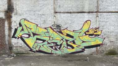 Graffiti Bombing - Photo by rebl303