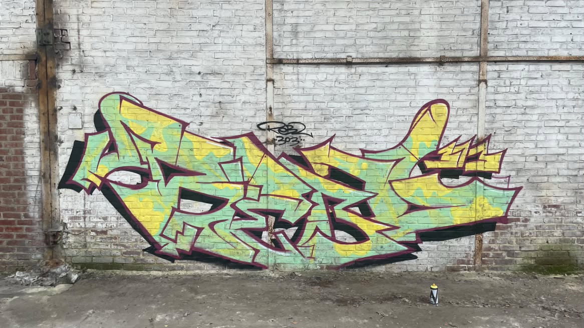 Graffiti Bombing - Photo by rebl303