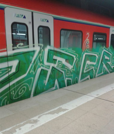 Graffiti Train - Photo by register