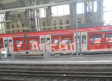 Graffiti Train - Photo by register