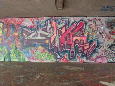 Graffiti Wall - Photo by register (2004)