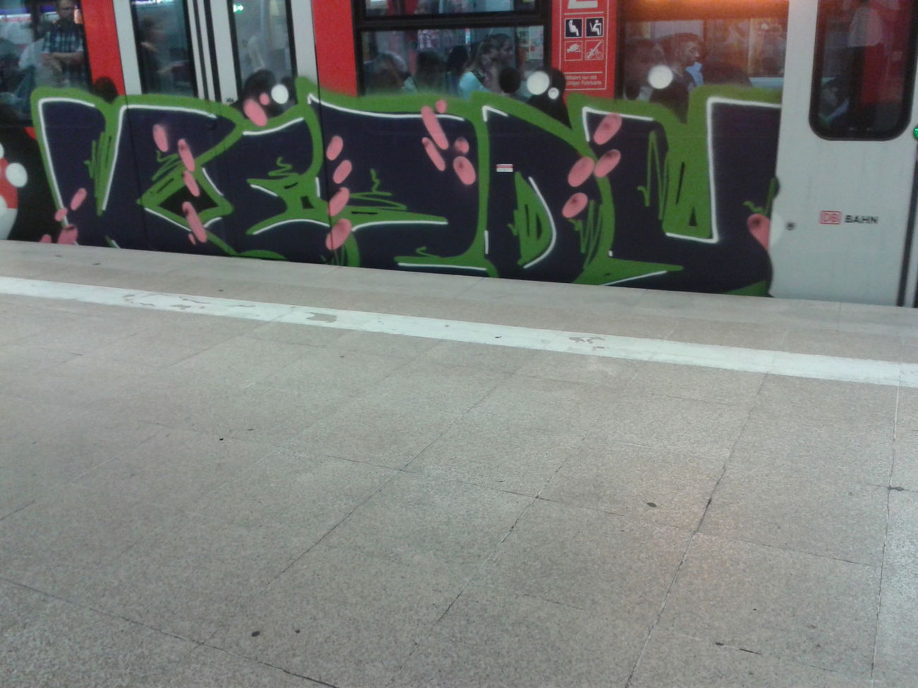 Graffiti Train - Photo by register