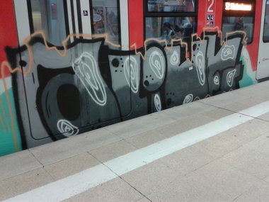 Graffiti Train - Photo by register