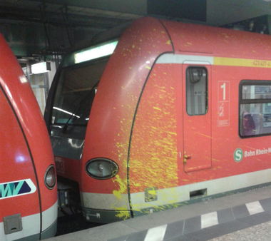 Graffiti Train - Photo by register