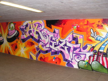 Graffiti Wall - Photo by register (2004)
