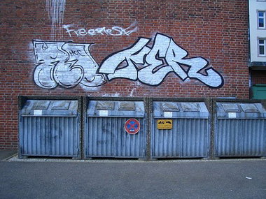 Graffiti Bombing - Photo by remembrance - ker
