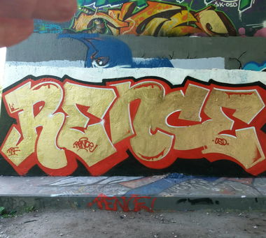 Graffiti Wall in Amsterdam - Photo by rence - RENCE (2017)