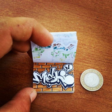 Graffiti Sketch - Photo by renkone (2014)