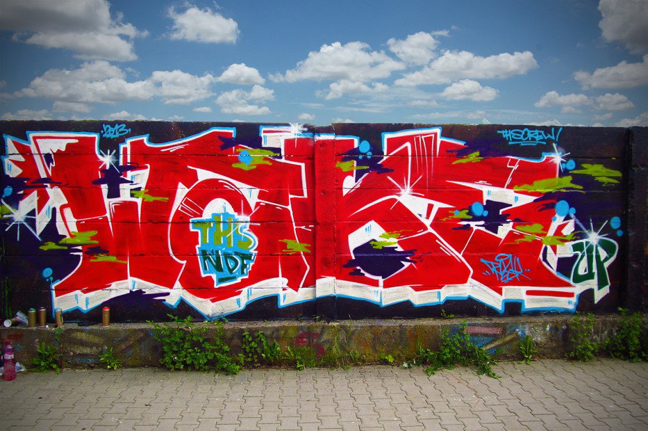 Graffiti Wall in Decin - Photo by resk181 - resk, ths, ndf