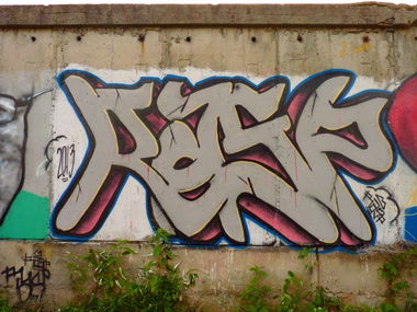 Graffiti Wall - Photo by resp