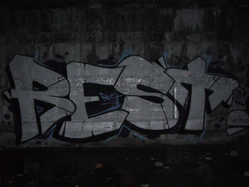 Graffiti Bombing in Poland - Photo by rest - rest
