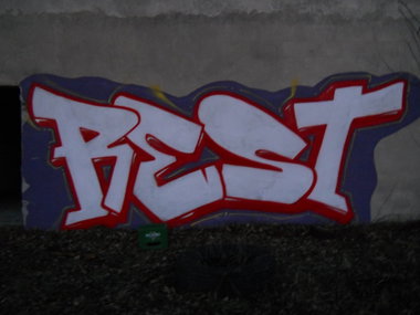 Graffiti Wall - Photo by rest - REST