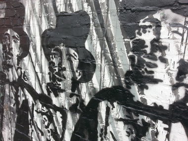 Graffiti Street Art in Mülheim an der Ruhr - Photo by restlessleg - nuna (2014)